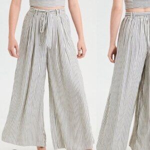 American Eagle Striped Wide Leg Pants S